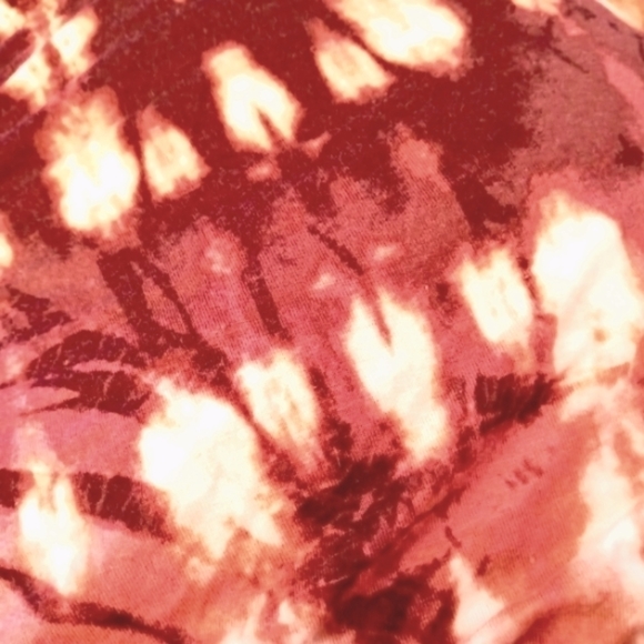 Style & Co pl Raspberry Tie Dye Elastic Neckline Long Sleeves Ruffle Hem… - Picture 3 of 12